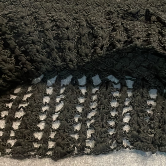 Handmade black yarn dress - Picture 2 of 4